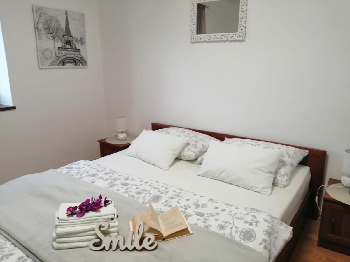 Apartman Ivan Senj  Extérieur photo